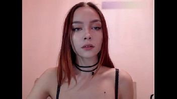Modelo faz show privado e goza gostoso Modelo faz show privado e goza gostoso