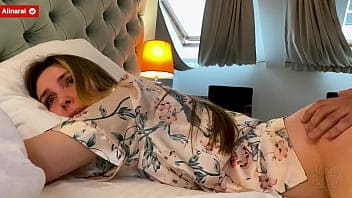 Porno com madrasta rabuda que estava dormindo Porno com madrasta rabuda que estava dormindo