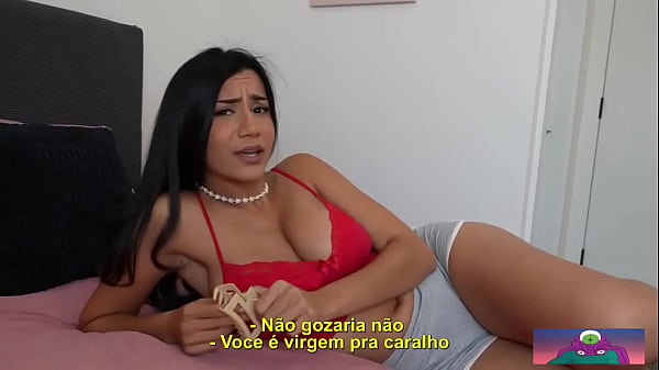 Peituda dando para seu irmão roludo